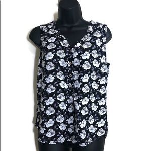 🌹2/$15 Black White Floral Sleeveless Top